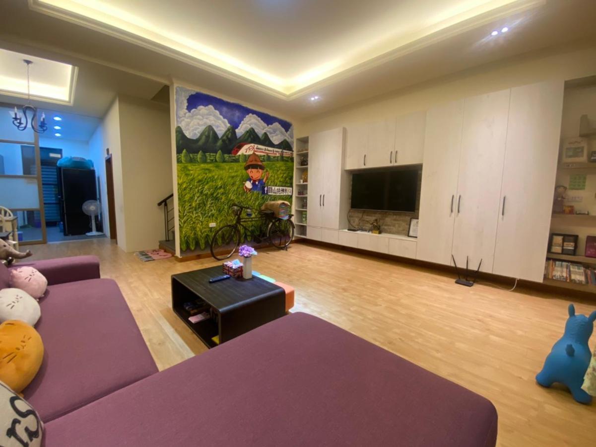 Guan Guan Xiang Hu Appartement Guanshan Buitenkant foto